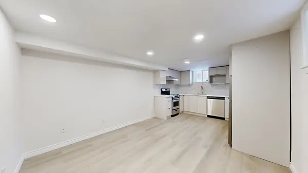 274 Boon AVE, Toronto W03, ON M6E 3Z9