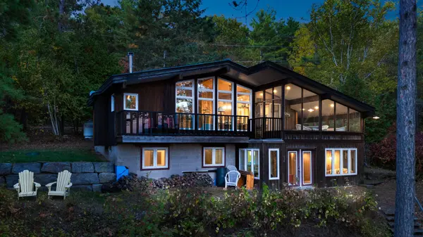 67 Birch Hill LN, Greater Madawaska, ON K0J 1H0