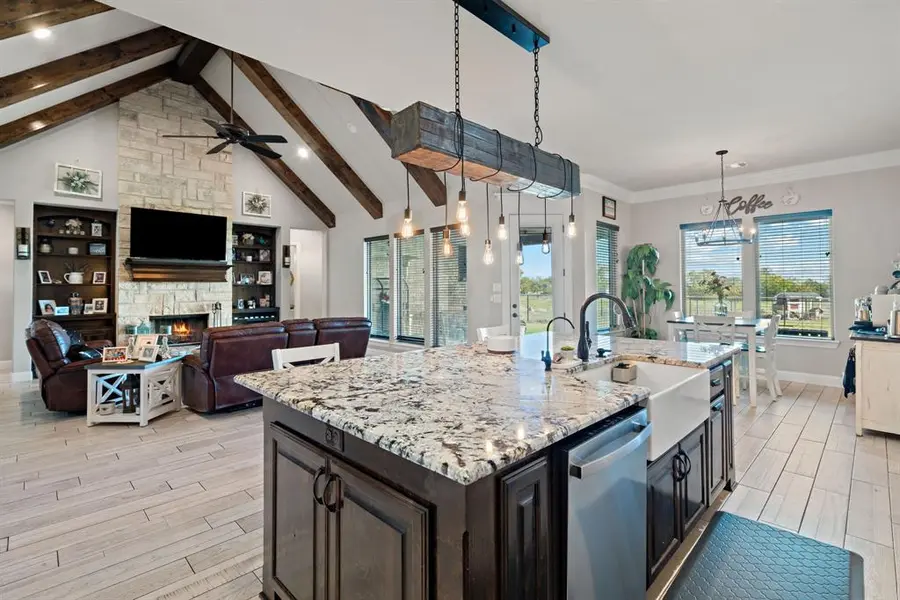 3032 Perkins Lane, Weatherford, TX 76088