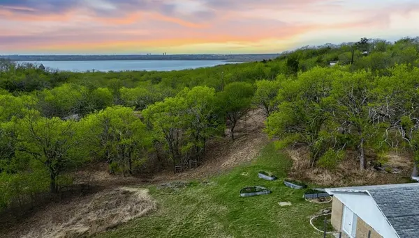 2301 Moseley Road, Cross Roads, TX 76227