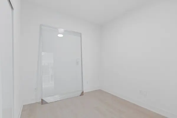 35 Mercer ST #2711, Toronto C01, ON M5V 0V1