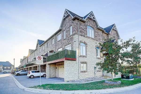 107 Beechborough CRES, East Gwillimbury, ON L9N 0N9