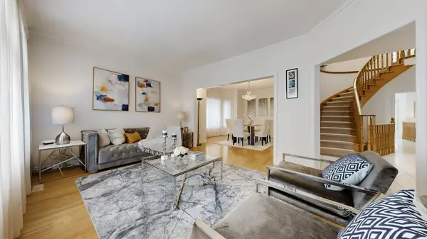 73 Reansbury CRES, Markham, ON L6C 1Y3