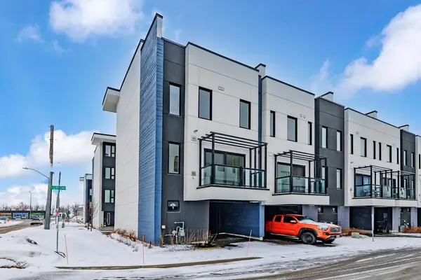 1 Bru-Lor LN, Orillia, ON L3V 8P4