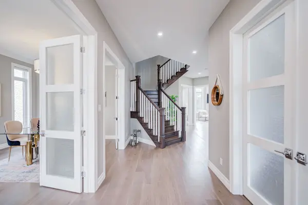 265 Chestnut RDG, Waterloo, ON N2J 4G8