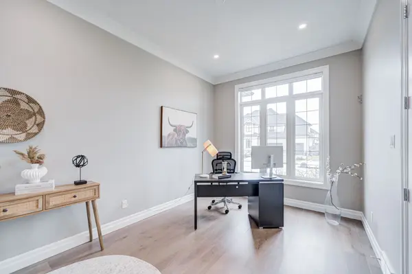 265 Chestnut RDG, Waterloo, ON N2J 4G8