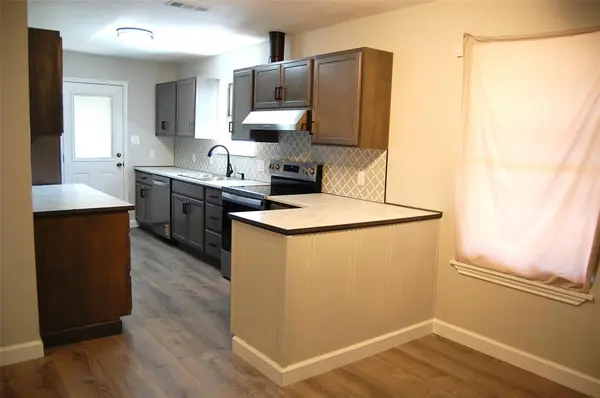 1325 2nd Street, Graham, TX 76450