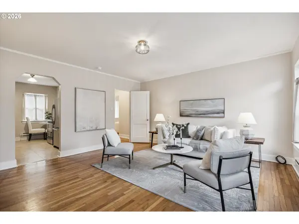 2633 NW RALEIGH ST #33, Portland, OR 97210