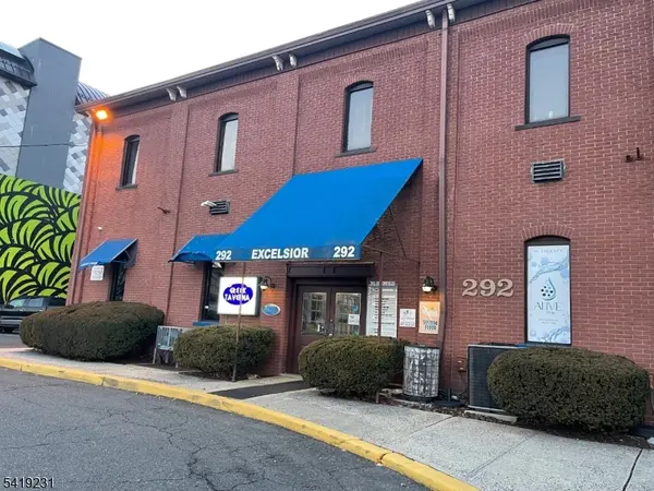 292 Bloomfield Ave, Montclair Twp., NJ 07042