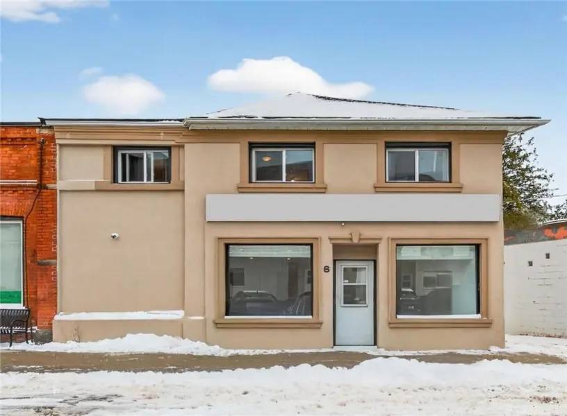 6 Cayuga ST N, Haldimand, ON N0A 1E0