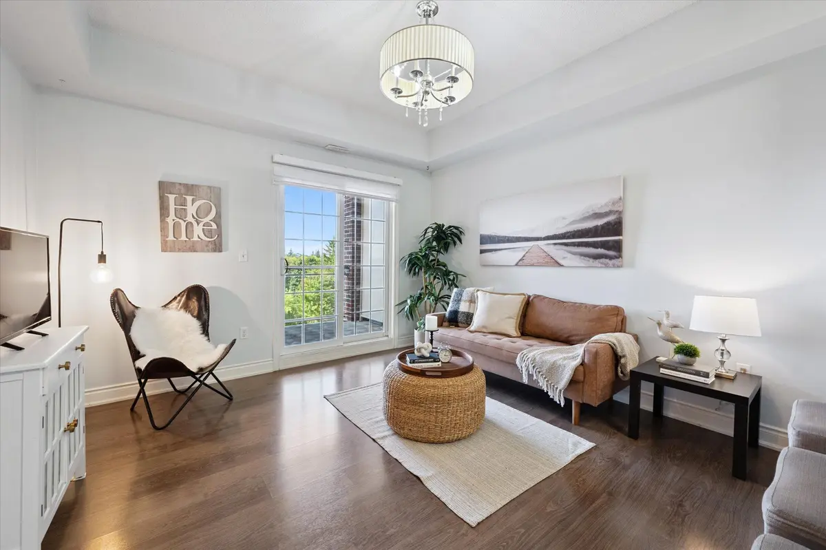 1440 Gordon ST #404, Guelph, ON N1L 1C8