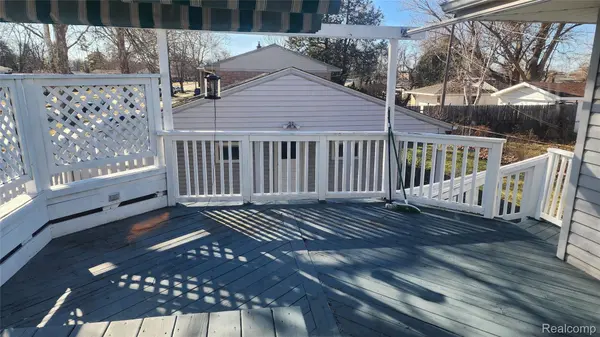 28621 Milton AVE, Warren, MI 48092