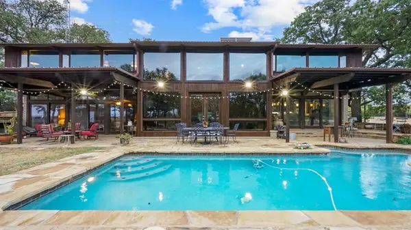 2710 Advance Road, Weatherford, TX 76088