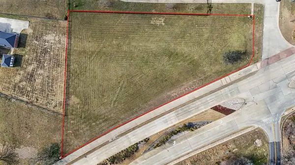 2502 Texas Plume Road, Cedar Hill, TX 75104