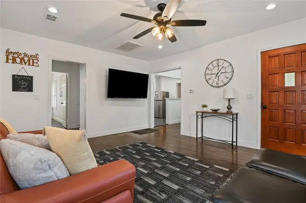 80 Vaughn Drive, Denison, TX 75020