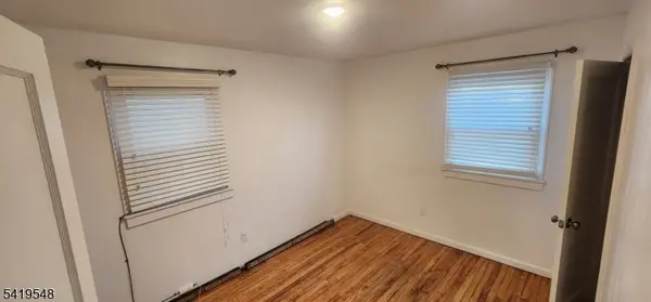 164 Oak St #1A, Paterson City, NJ 07501