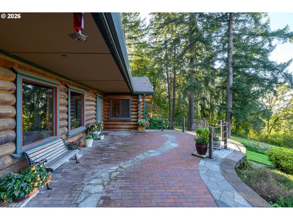 15090 SE WOODLAND HEIGHTS RD, Amity, OR 97101