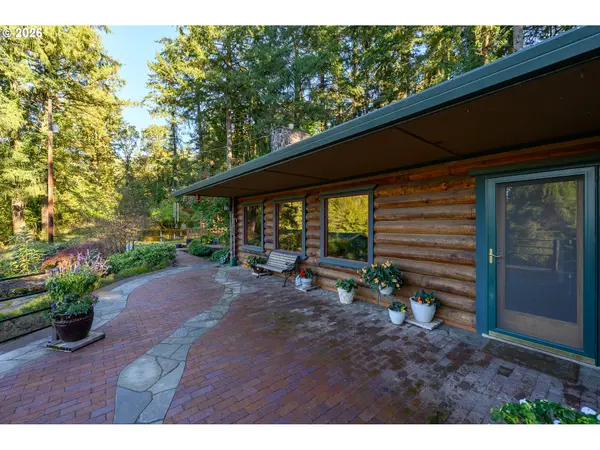 15090 SE WOODLAND HEIGHTS RD, Amity, OR 97101