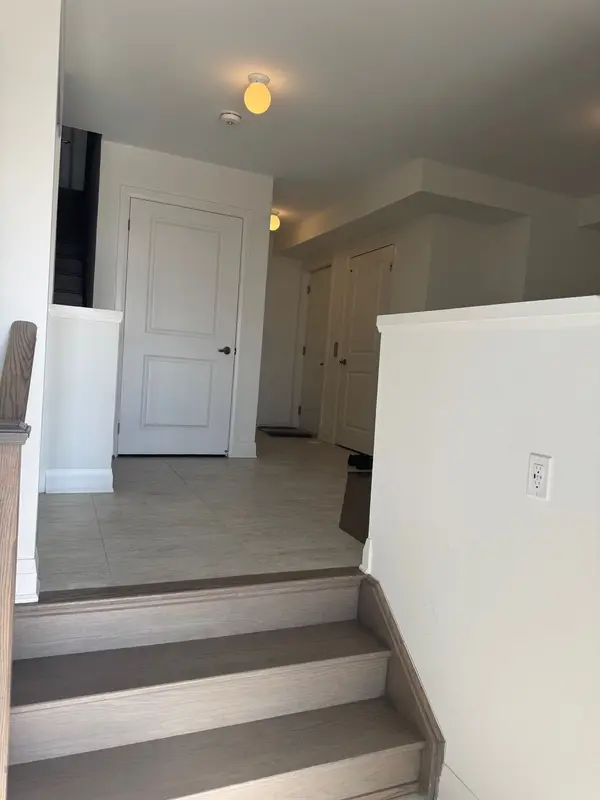 591 Port Darlington RD, Clarington, ON L1C 7G1