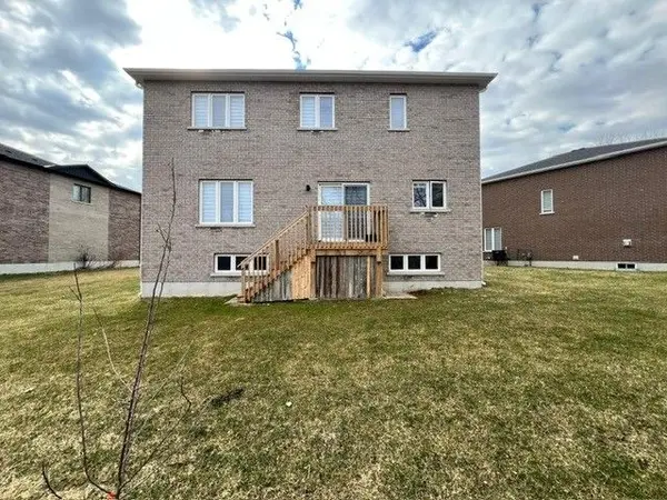 31 Tulip CRES, Norfolk, ON N3Y 0G9