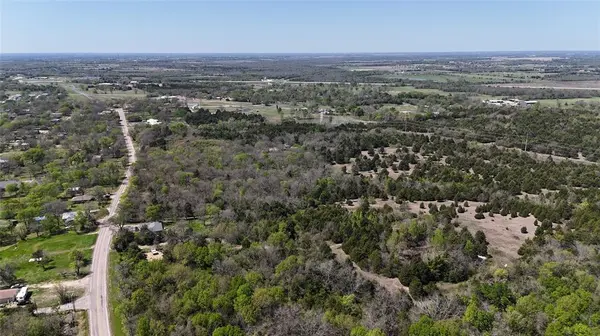 390 Bishop Street, Commerce, TX 75428