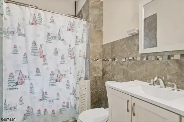 105 Huntington Ter, Newark City, NJ 07112