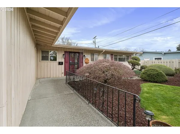 13601 NE SACRAMENTO ST, Portland, OR 97230