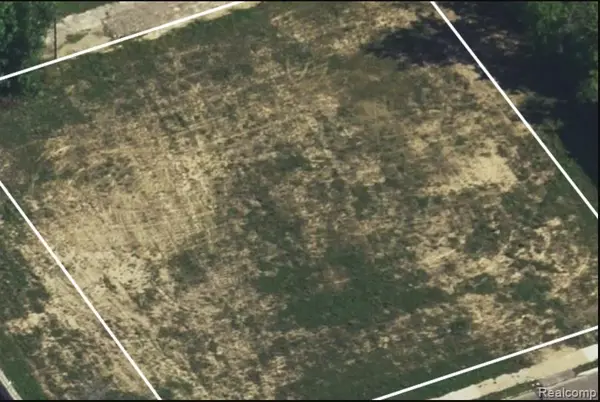 3637 E PALMER ST, Detroit, MI 48211