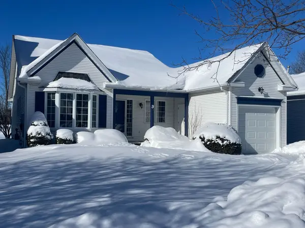 3 Abbey Dawn DR, Loyalist, ON K0H 1G0