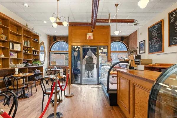 304 Front ST, Belleville, ON K8N 2Z8