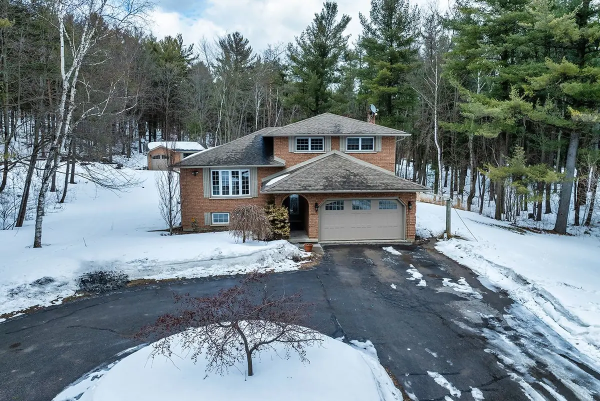 10049 Old Scugog RD, Clarington, ON L0B 1B0