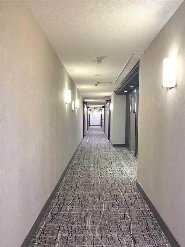 889 Bay ST #1411, Toronto C01, ON M5S 3K5