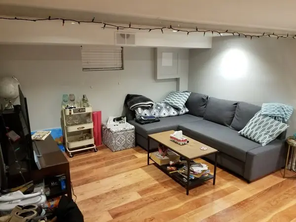 29 Via Italia N/A #Lower, Toronto W03, ON M6H 3R4