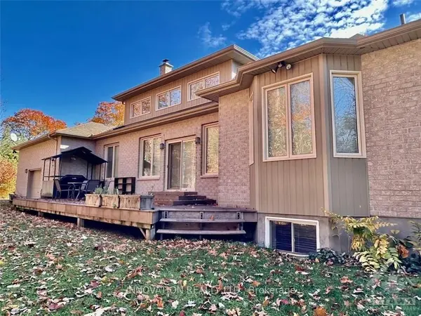 106 Shanmarie LN, Constance Bay - Dunrobin - Kilmaurs - Woodlawn, ON K0A 3M0