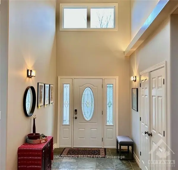 106 Shanmarie LN, Constance Bay - Dunrobin - Kilmaurs - Woodlawn, ON K0A 3M0