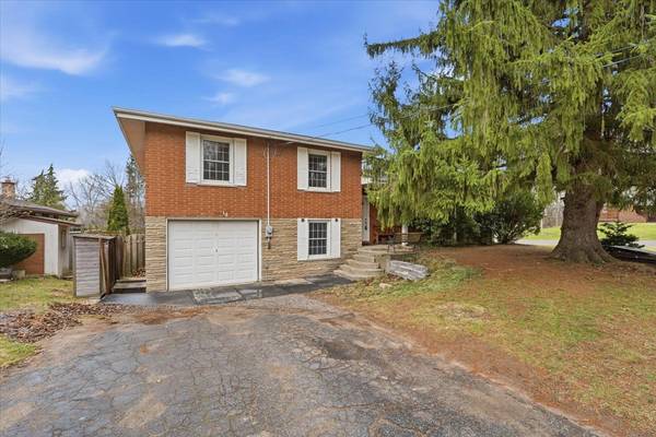 14 Valiant ST, Pelham, ON L0S 1E0