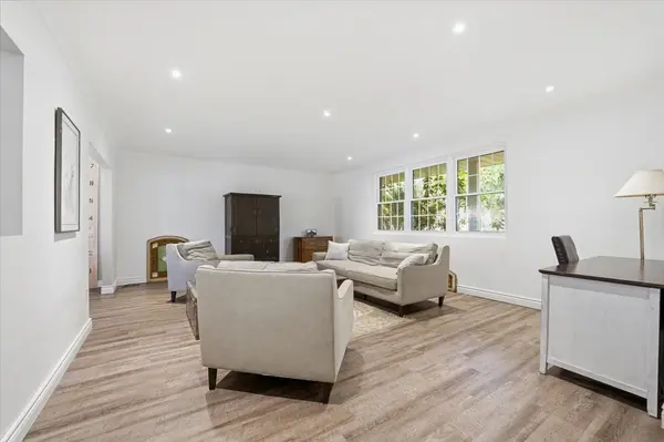 14 Valiant ST, Pelham, ON L0S 1E0