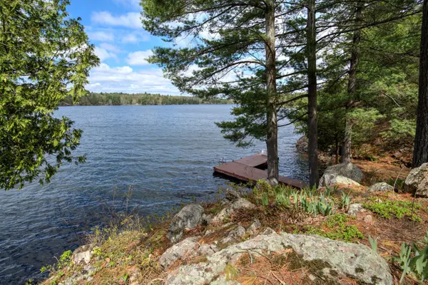 1133 Sassy Tree LN, Frontenac, ON K0H 1W0