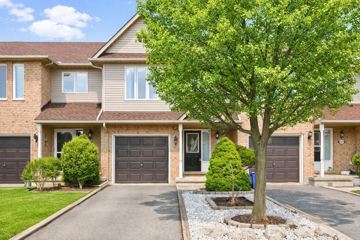 1267 Walkers Line, Burlington, ON L7M 4N8