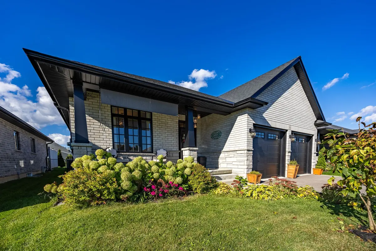 80 Backus DR, Norfolk, ON N0E 1M0