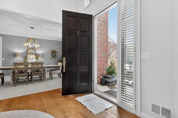 4806 Goodison Place DR, Oakland Charter Township, MI 48306