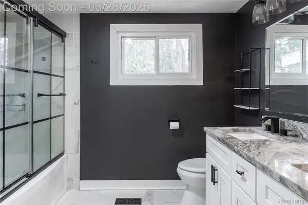 203 Chaney ST, Van Buren Charter Township, MI 48111