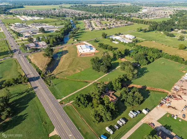 5222 Airline Drive, Bossier City, LA 71111