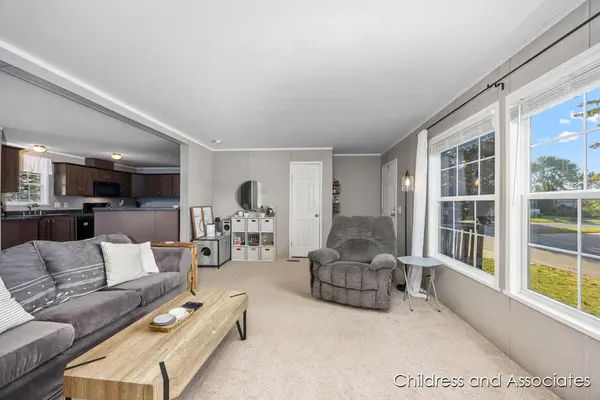 360 E Tuttle RD #6, Ionia Twp, MI 48846