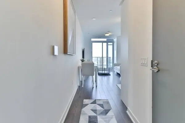 50 O'Neill RD #3205, Toronto C13, ON M3C 0R1