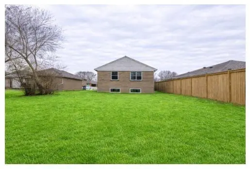 41 Wishing Well DR, Toronto E05, ON M1T 1H9