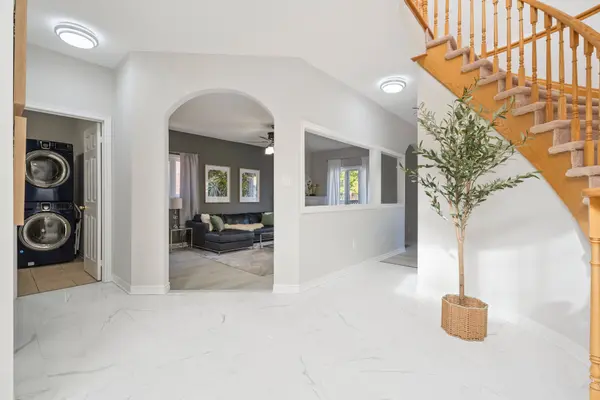 117 Miller DR, Barrie, ON L4N 9X2