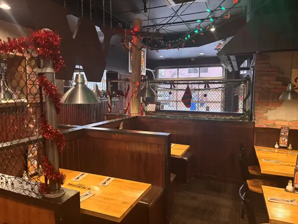 443 Brant ST, Burlington, ON L7R 2G3