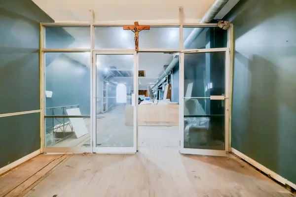 3339 Dundas ST W, Toronto W02, ON M6P 2A6