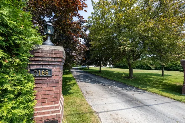 7166 Dale RD, Hamilton Township, ON L1A 3V6